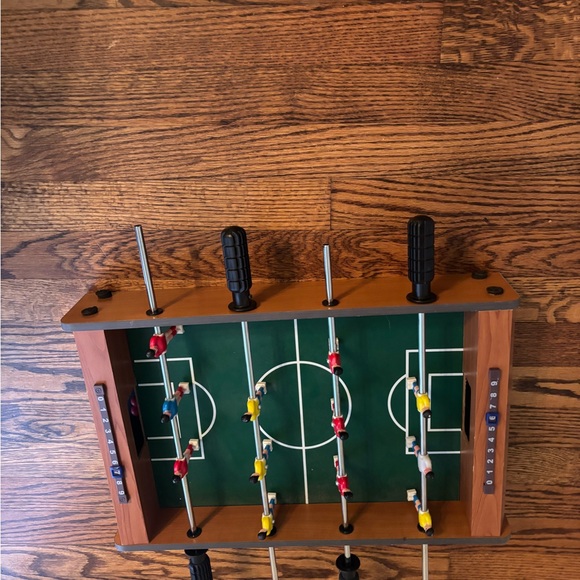 Wooden 6 on 6 Foosball Tabletop Soccer Game with counters - Picture 5 of 11